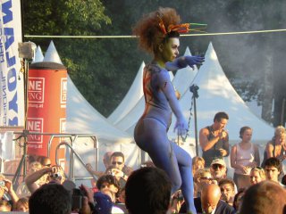 a:4:{s:4:"File";s:35:"../pictures/Event/Buehne_2007_2.txt";s:5:"Title";s:0:"";s:4:"Text";s:14:"und Nochmal...";s:5:"Titel";s:0:"";}